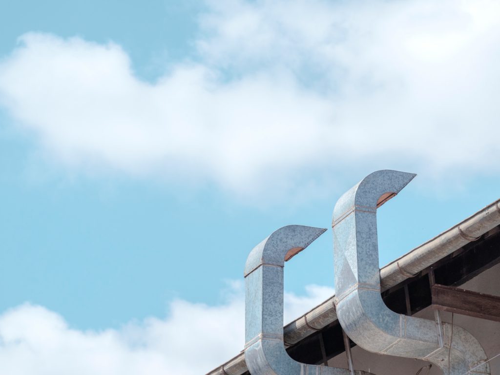 Evaluación de Calidad de Aire Interior (CAI) en oficinas y edificios